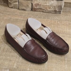 SAS Simplify Antique Slip-On Loafers Size 8.5 N